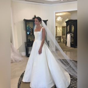 Anne Barge Wedding Dress